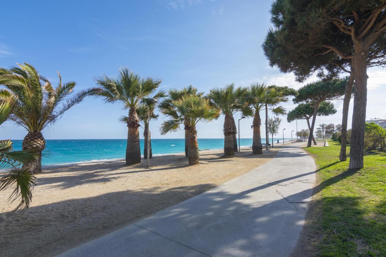 Homeholidaysrentals Margot - Costa Barcelona Pineda de Mar Εξωτερικό φωτογραφία