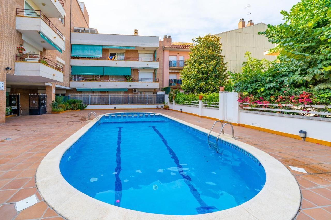 Homeholidaysrentals Margot - Costa Barcelona Pineda de Mar Εξωτερικό φωτογραφία