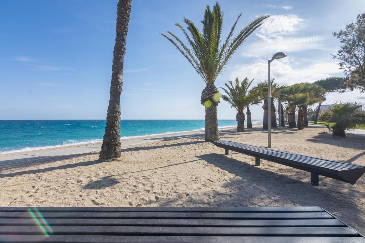 Homeholidaysrentals Margot - Costa Barcelona Pineda de Mar Εξωτερικό φωτογραφία